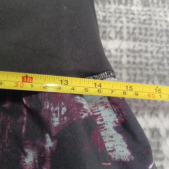 Lululemon Tranquil Crop Kara Blossom Multi / Black Sz 8 Athleisure Gorpcore - Picture 5 of 12